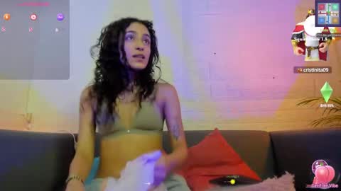 Layla online show from 11, 1, 2025