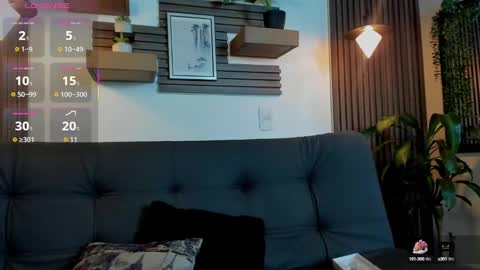 Layla online show from 23, 9, 2025