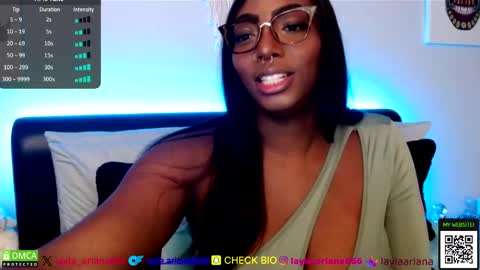 Snapshot of laylaariana chatting on 10, 10, 2025 laylaariana online show from 10, 10, 2025