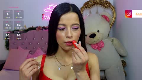 Snapshot of laylafoxy_tay chatting on 2, 1, 2025 laylafoxy_tay online show from 2, 1, 2025