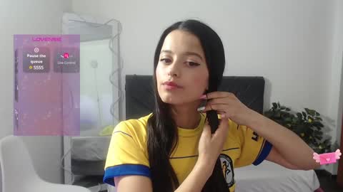 Snapshot of laylafoxy_tay chatting on 21, 1, 2025 laylafoxy_tay online show from 21, 1, 2025