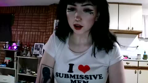 Snapshot of laylakills chatting on 9, 3, 2025 Layla Kills online show from 9, 3, 2025