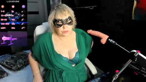 laylalaylamilf online show from 22, 11, 2025