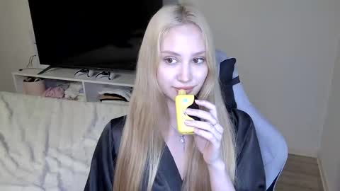 LaylaPretty001 online show from 5, 6, 2026
