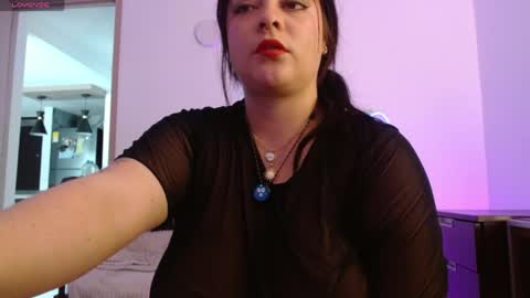 Snapshot of layna_cold chatting on 28, 4, 2026 Vannessa online show from 28, 4, 2026