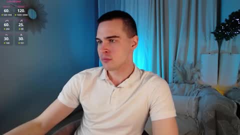 Snapshot of laynevibe chatting on 10, 1, 2025 ntmu online show from 10, 1, 2025