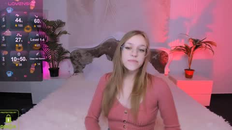 Snapshot of layriantavee chatting on 25, 1, 2025 layriantavee online show from 25, 1, 2025