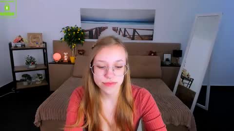 Snapshot of layriantavee chatting on 1, 3, 2025 layriantavee online show from 1, 3, 2025