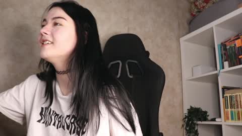 Snapshot of lazynut chatting on 12, 1, 2025 Lisa online show from 12, 1, 2025