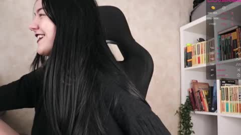 Snapshot of lazynut chatting on 19, 9, 2025 Lisa online show from 19, 9, 2025