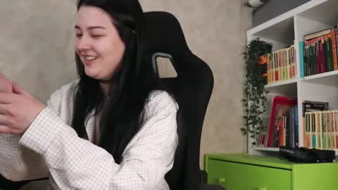 Lisa online show from 4, 3, 2026