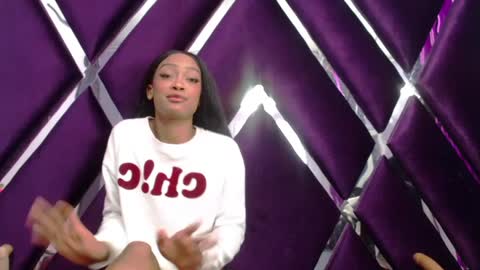 lea sewwtly online show from 12, 9, 2025