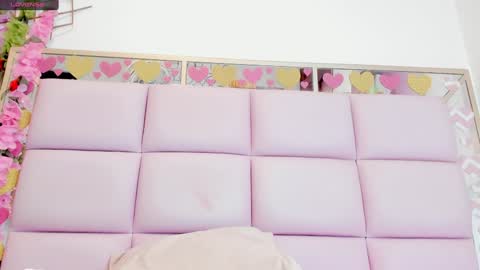 Snapshot of lea_wilson chatting on 30, 12, 2024 Lea online show from 30, 12, 2024