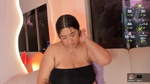 Snapshot of leah_bensoon chatting on 10, 11, 2025 Leah online show from 10, 11, 2025