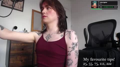 Snapshot of leah_lust_ chatting on 12, 9, 2025 leah_lust_ online show from 12, 9, 2025