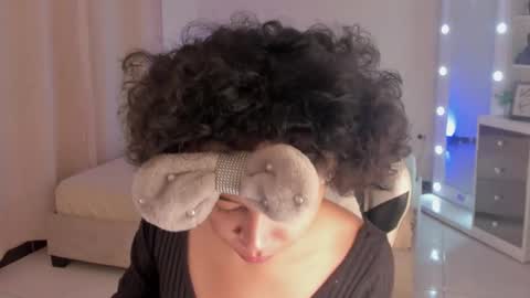 leahaltomm online show from 16, 2, 2025