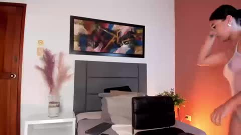 Leah Carter online show from 24, 9, 2025