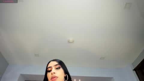 Snapshot of leahlombardi_ chatting on 18, 12, 2025 leahlombardi_ online show from 18, 12, 2025