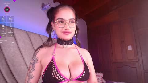Instagram Leahprada  online show from 9, 1, 2025