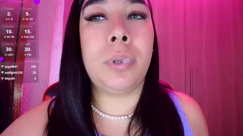 leah online show from 20, 12, 2025