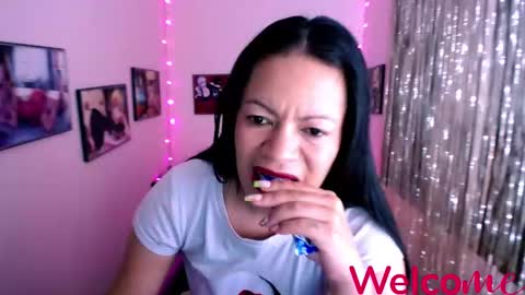 Leandra online show from 16, 1, 2025