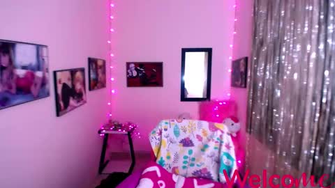 Leandra online show from 20, 1, 2025