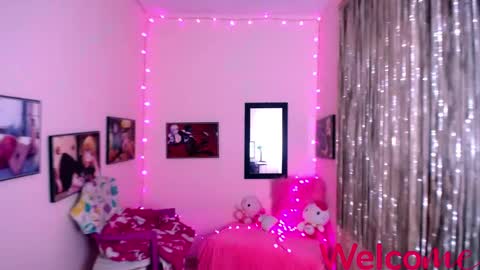 Leandra online show from 20, 1, 2025