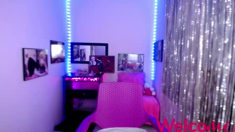 Leandra online show from 10, 3, 2025