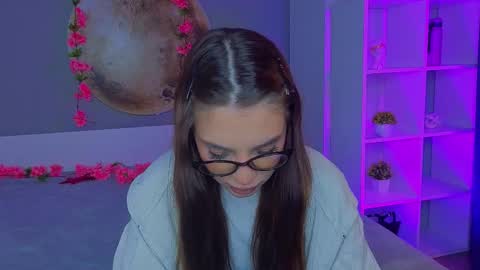 Sophie online show from 17, 3, 2026