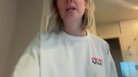 leanneluxecouple online show from 10, 1, 2026