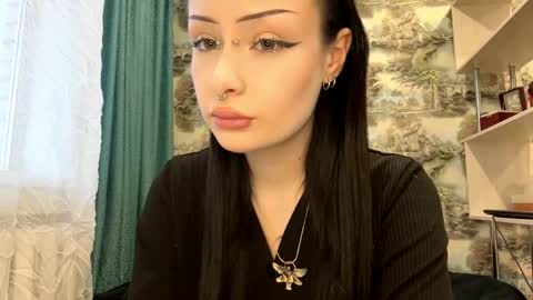 Snapshot of leanorabollman chatting on 14, 4, 2026 Kiki online show from 14, 4, 2026