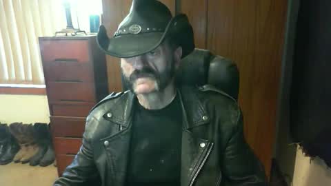 leathergreaser online show from 13, 9, 2025