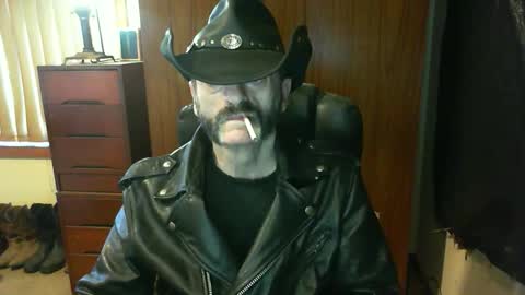 leathergreaser online show from 5, 11, 2025