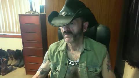 leathergreaser online show from 12, 4, 2026