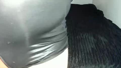 Snapshot of leatherman31 chatting on 9, 11, 2025 leatherman31 online show from 9, 11, 2025