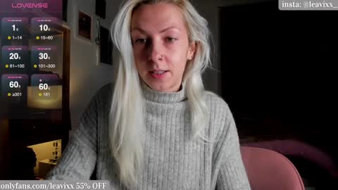 LeaVixx online show from 22, 12, 2024