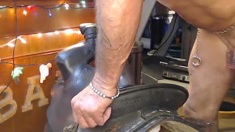 Snapshot of leecox777 chatting on 10, 10, 2025 Lee Cox online show from 10, 10, 2025