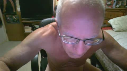 Snapshot of leezamm1132 chatting on 17, 6, 2026 leezamm1132 online show from 17, 6, 2026