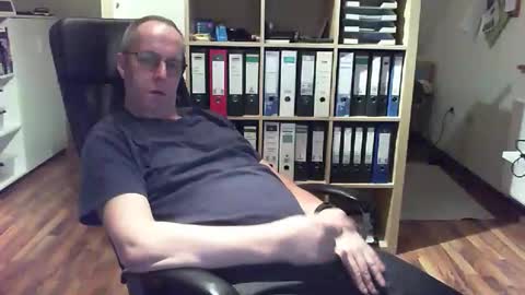 Snapshot of lefti27 chatting on 11, 2, 2026 Dave online show from 11, 2, 2026