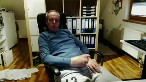 Snapshot of lefti27 chatting on 16, 3, 2026 Dave online show from 16, 3, 2026