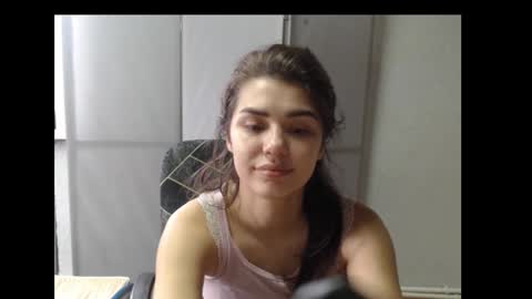 Snapshot of legenda_liya chatting on 24, 9, 2025 Liya online show from 24, 9, 2025