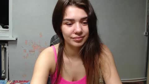 Snapshot of legenda_liya chatting on 6, 11, 2025 Liya online show from 6, 11, 2025