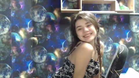 Snapshot of legenda_liya chatting on 13, 11, 2025 Liya online show from 13, 11, 2025