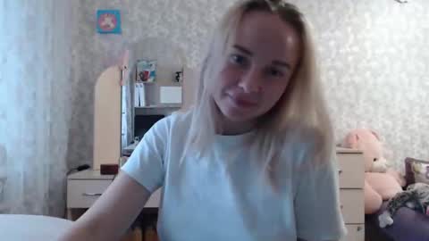 leggywily25 online show from 21, 10, 2025