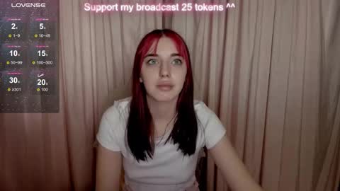 leia_moreno online show from 23, 9, 2025