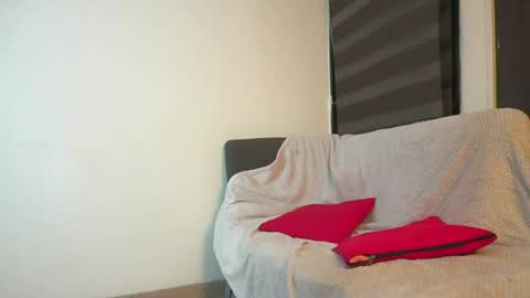 Snapshot of leiaah__ chatting on 4, 6, 2026 Leah online show from 4, 6, 2026