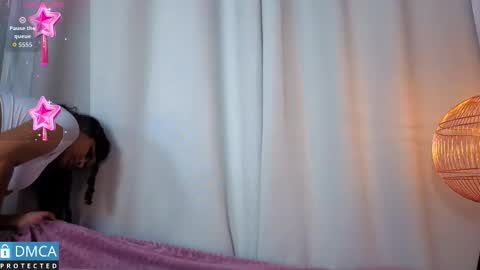 Snapshot of leidy_morales_ chatting on 25, 10, 2025 Leidy online show from 25, 10, 2025