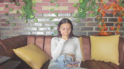 LEIGH ANGELS online show from 15, 12, 2024