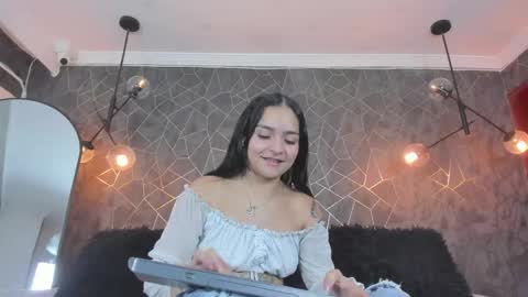 LEIGH ANGELS online show from 3, 6, 2026