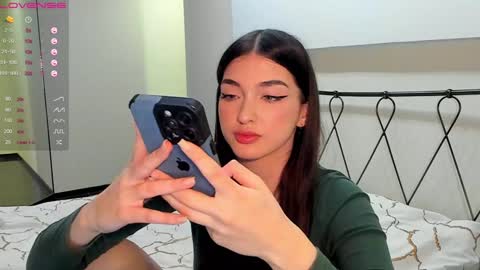 Leila online show from 16, 1, 2025